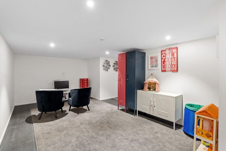 Photo of property in 7 Helmores Lane, Merivale, Christchurch, 8014