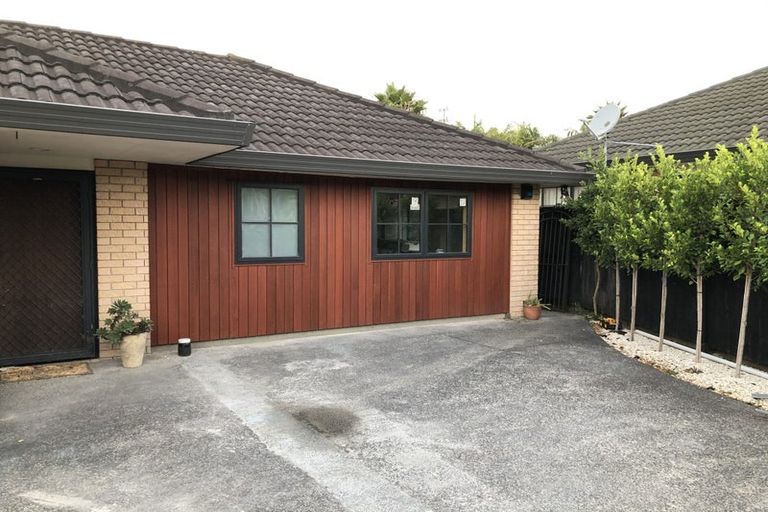 Photo of property in 2/160a Bayswater Avenue, Bayswater, Auckland, 0622