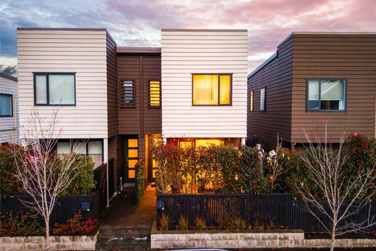 Photo of property in 12 Autumn Blaze Street, Hobsonville, Auckland, 0616
