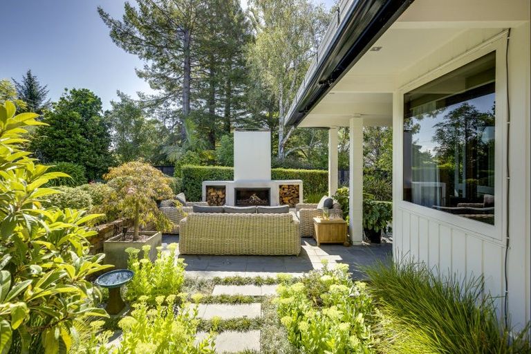 Photo of property in 119 Te Mata Peak Road, Havelock North, 4130