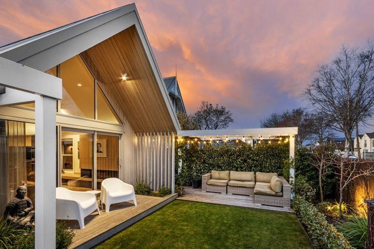 Photo of property in 117 Rugby Street, Merivale, Christchurch, 8014