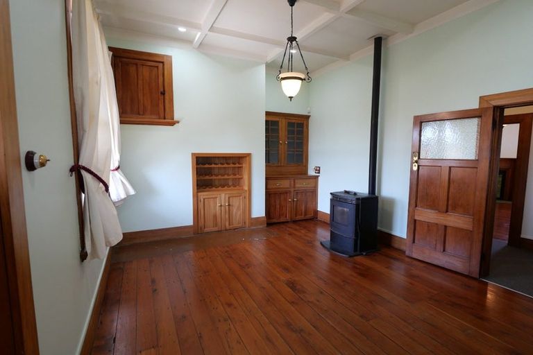 Photo of property in 29 Roulston Street, Pukekohe, 2120