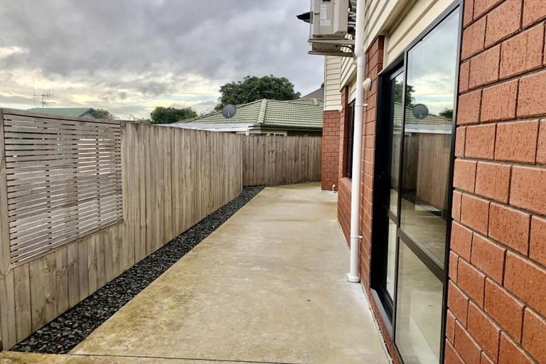 Photo of property in 12u4 Short Street, Claudelands, Hamilton, 3214