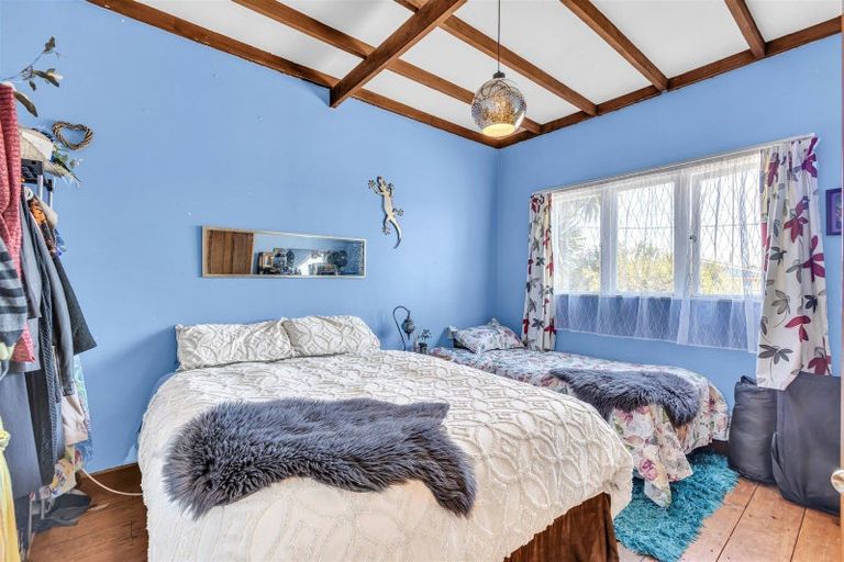 Photo of property in 89 Derby Street, Westport, 7825