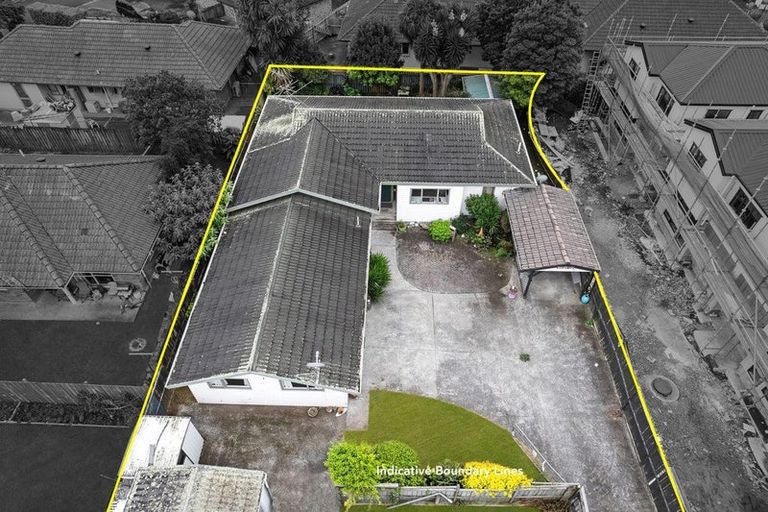 Photo of property in 2/16 Airfield Road, Takanini, 2112