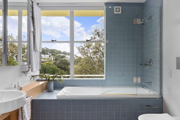 Photo of property in 79a Todman Street, Brooklyn, Wellington, 6021