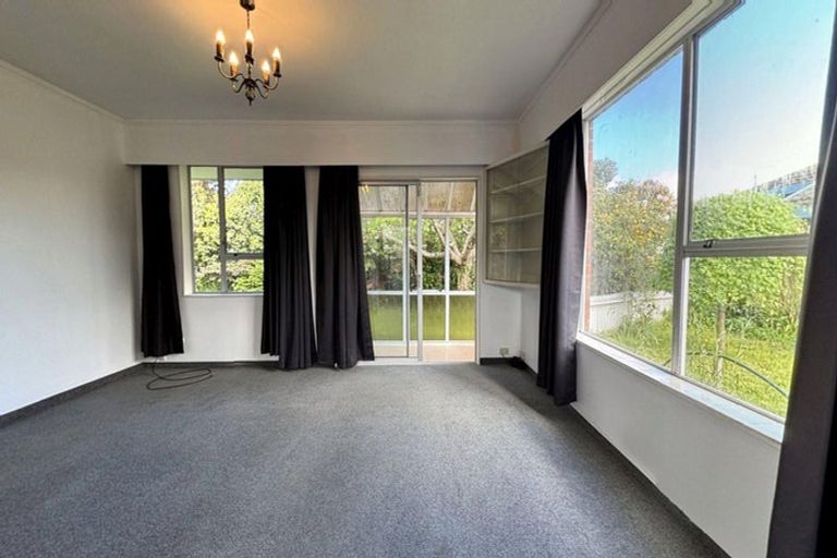 Photo of property in 347b Te Moana Road, Waikanae, 5036