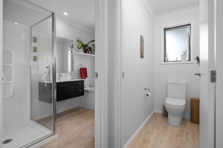 Photo of property in 40 Charlotte Drive, Omokoroa, 3114