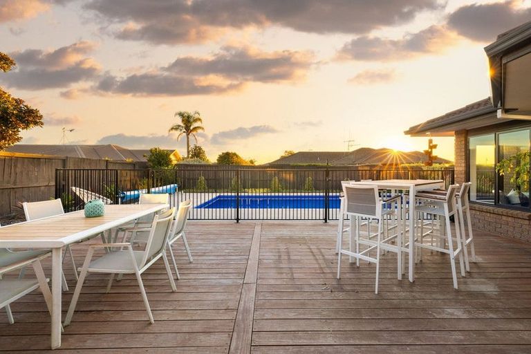 Photo of property in 28 Madison Street, Cambridge, 3434