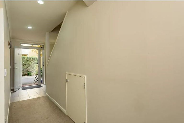 Photo of property in Marrakech Cafe, 46/305 Evans Bay Parade, Hataitai, Wellington, 6021