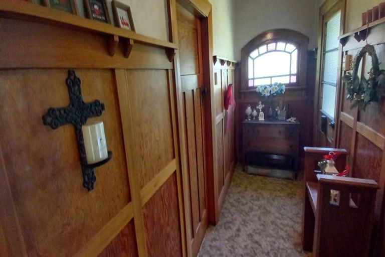 Photo of property in 37 High East, Nightcaps, 9630