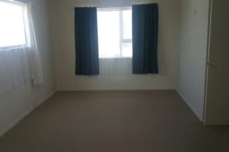 Photo of property in 2/29 Avis Avenue, Papatoetoe, Auckland, 2025