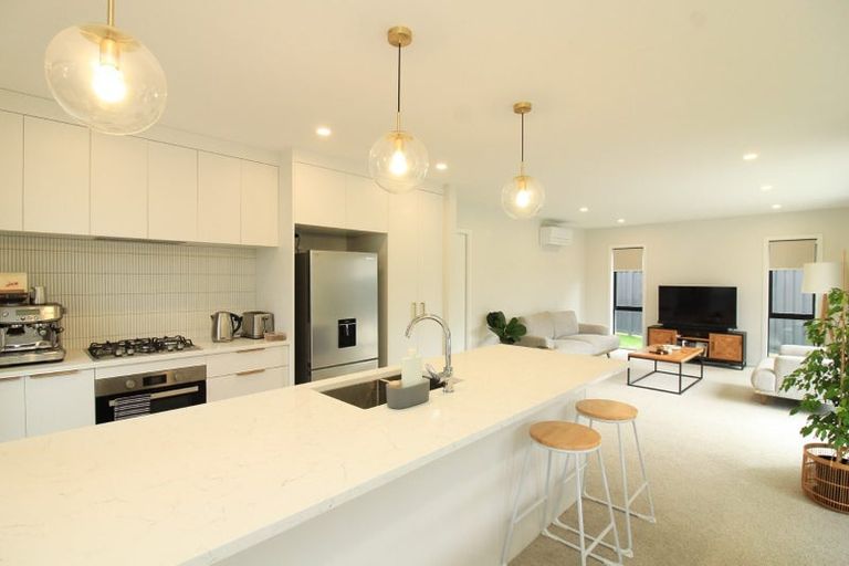 Photo of property in 1b Moore Street, Trentham, Upper Hutt, 5018