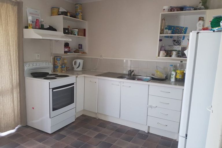 Photo of property in 36 Grove Road, Papakura, 2110