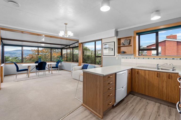 Photo of property in 239 Highcliff Road, Shiel Hill, Dunedin, 9013