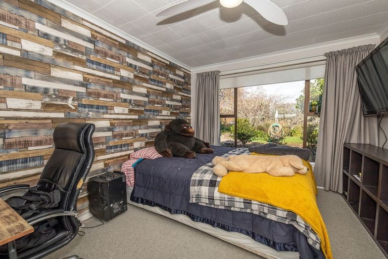 Photo of property in 57 Caledonian Road, Westport, 7892