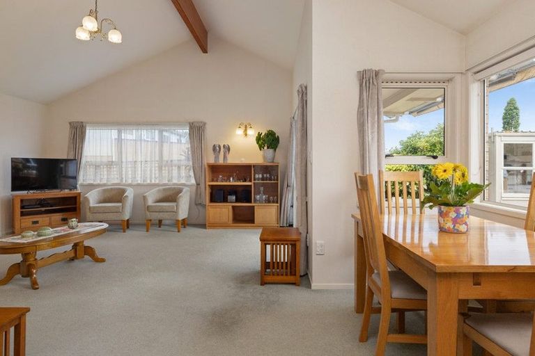 Photo of property in 91b West Street, Pukekohe, 2120