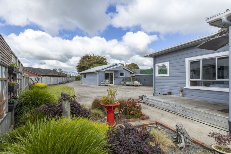 Photo of property in 56 Maire Street, Inglewood, 4330