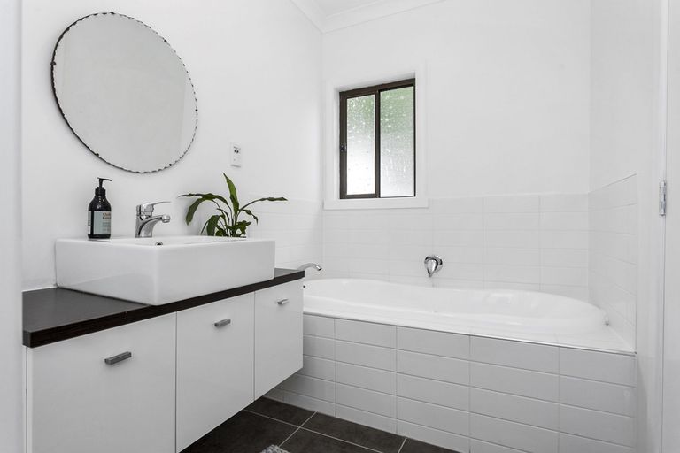 Photo of property in 85 Moore Street, Leamington, Cambridge, 3432