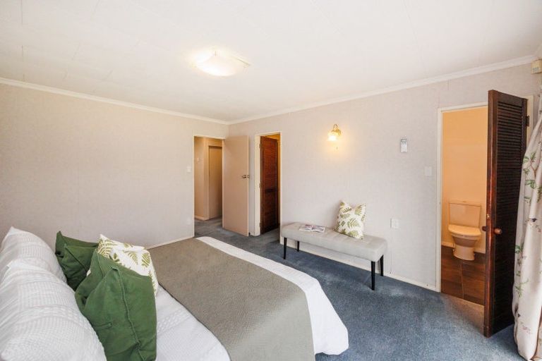 Photo of property in 39 Pencarrow Street, Highbury, Palmerston North, 4412