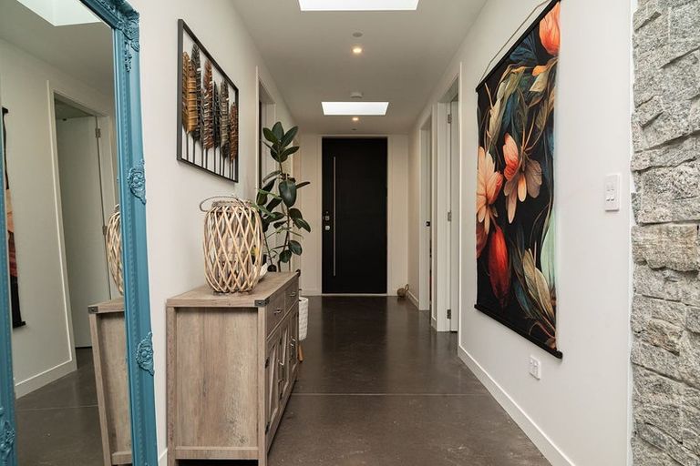 Photo of property in 265 South Karori Road, Karori, Wellington, 6012