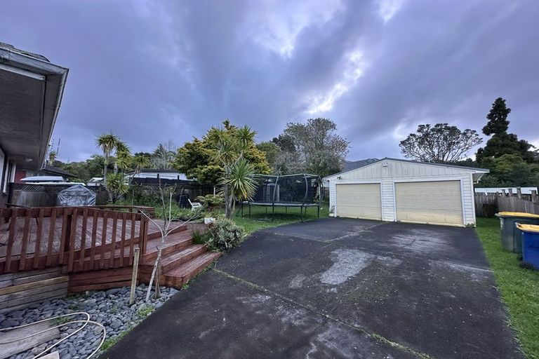Photo of property in 42 Hilling Street, Titirangi, Auckland, 0604