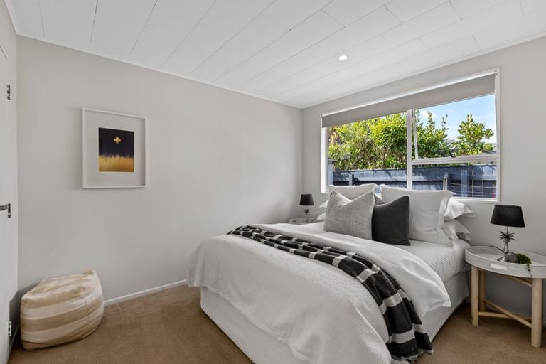 Photo of property in 2/59 Hatton Road, Orewa, 0931