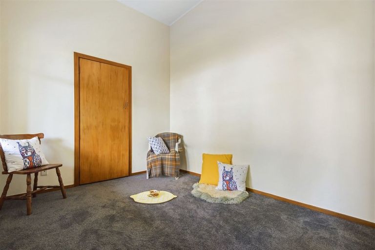 Photo of property in 145 Ocean View Road, Hillcrest, Auckland, 0627