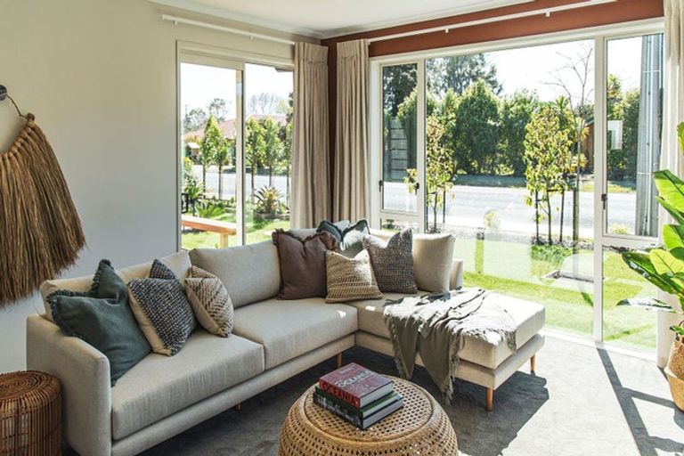 Photo of property in 4 Malbec Place, Huapai, Kumeu, 0810