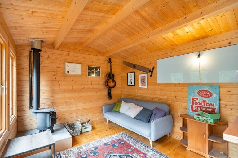Photo of property in 402 Kaka Amu Road, Rangitumau, Masterton, 5871