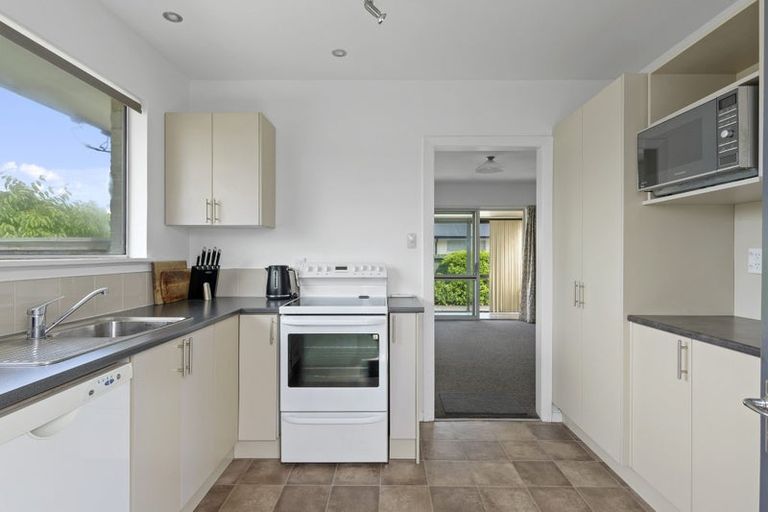 Photo of property in 500 Harewood Road, Harewood, Christchurch, 8051