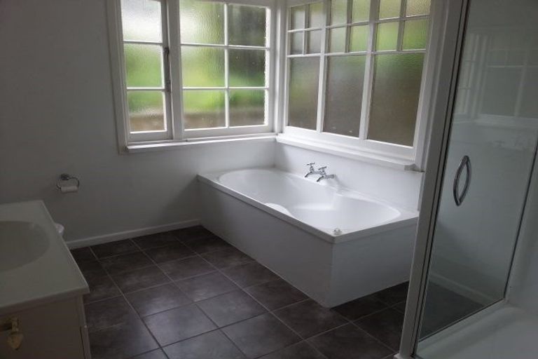 Photo of property in 71 Rakau Road, Hataitai, Wellington, 6021