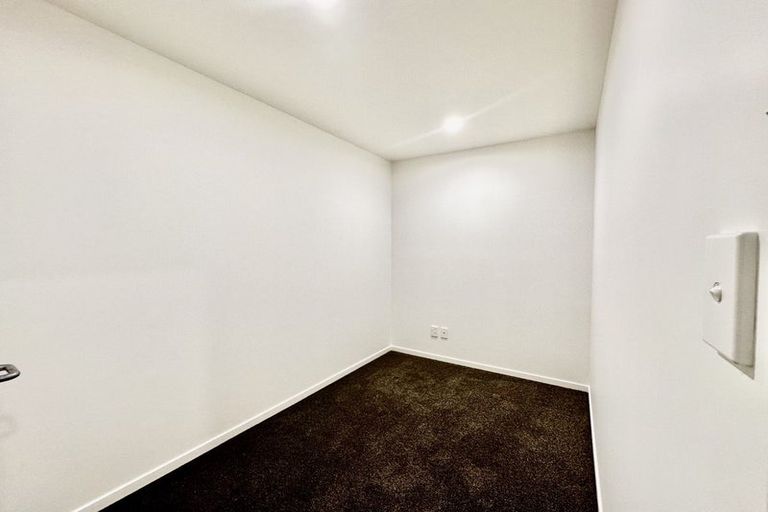 Photo of property in 50d Greenmeadows Avenue, Manurewa East, Auckland, 2102