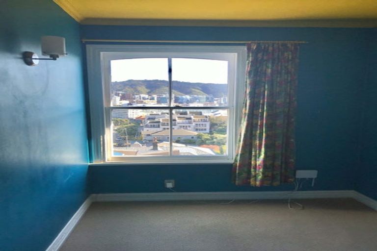 Photo of property in 5 Vogel Street, Mount Victoria, Wellington, 6011