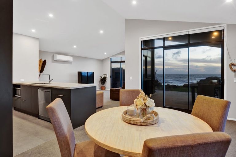 Photo of property in 288 Tai Road, Opunake, 4681