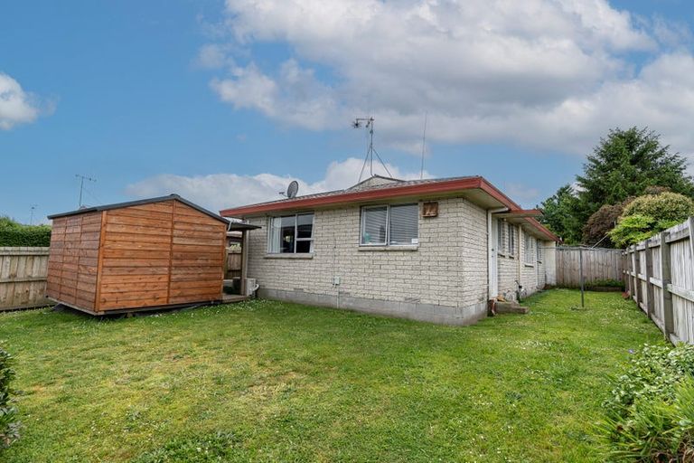 Photo of property in 8 Leslie Place, Deanwell, Hamilton, 3206