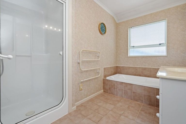 Photo of property in 8 Thornton Road, Cambridge, 3434