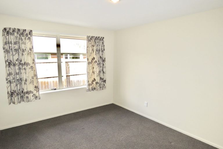 Photo of property in 39 Chesterfield Mews, Russley, Christchurch, 8042