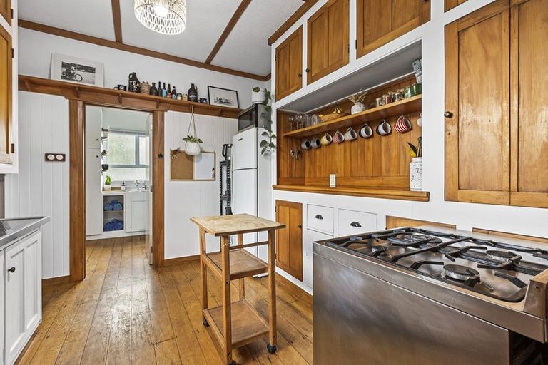 Photo of property in 55 South Road, Blagdon, New Plymouth, 4310