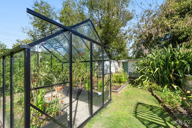 Photo of property in 232 Fergusson Drive, Heretaunga, Upper Hutt, 5018