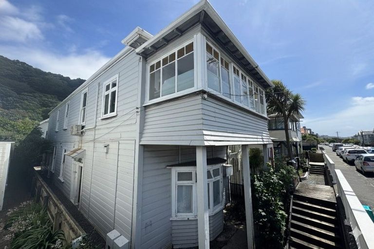 Photo of property in 84 Tinakori Road, Thorndon, Wellington, 6011