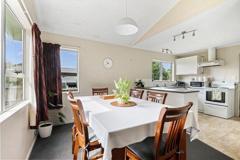 Photo of property in 192 Marsden Point Road, Ruakaka, 0116