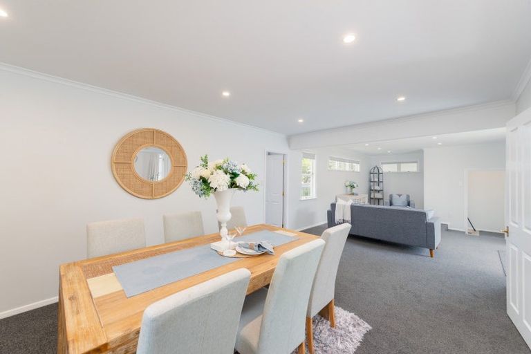 Photo of property in 32 Field Street, Silverstream, Upper Hutt, 5019