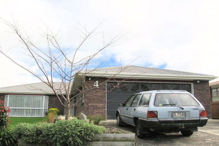 Photo of property in 4 Willowbank Crescent, Feilding, 4702