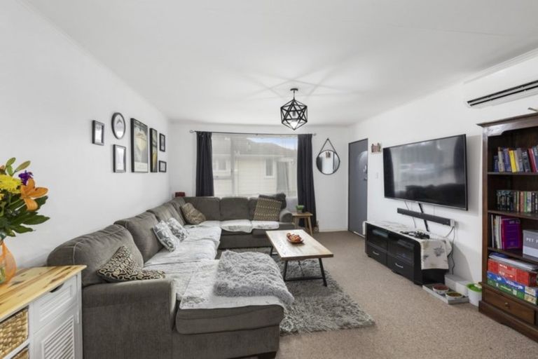 Photo of property in 3/17 Kowhai Street, Naenae, Lower Hutt, 5011