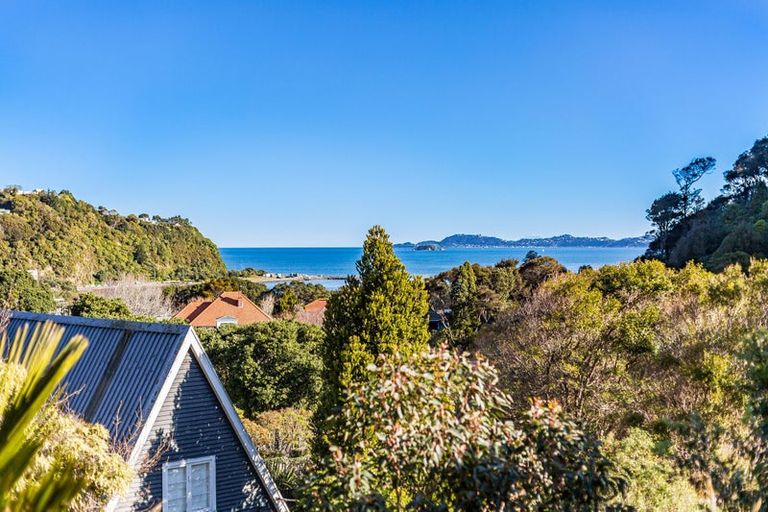 Photo of property in 126a Cheviot Road, Lowry Bay, Lower Hutt, 5013