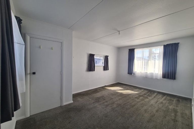Photo of property in 13f1&2 Bedford Street, Fitzroy, New Plymouth, 4312