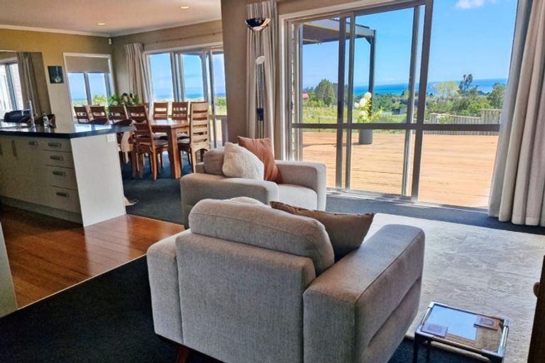 Photo of property in 1 Wilson Road, Urenui, 4375