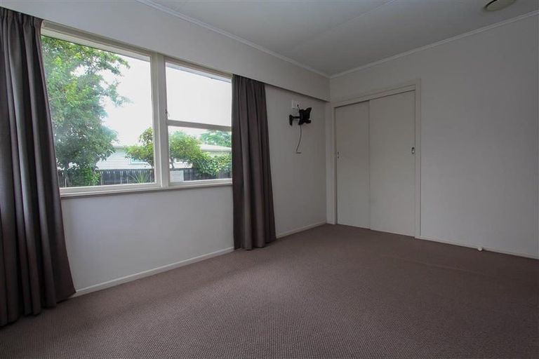Photo of property in 86 Morrow Avenue, St Andrews, Hamilton, 3200