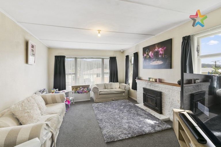 Photo of property in 21 Mckillop Street, Wainuiomata, Lower Hutt, 5014